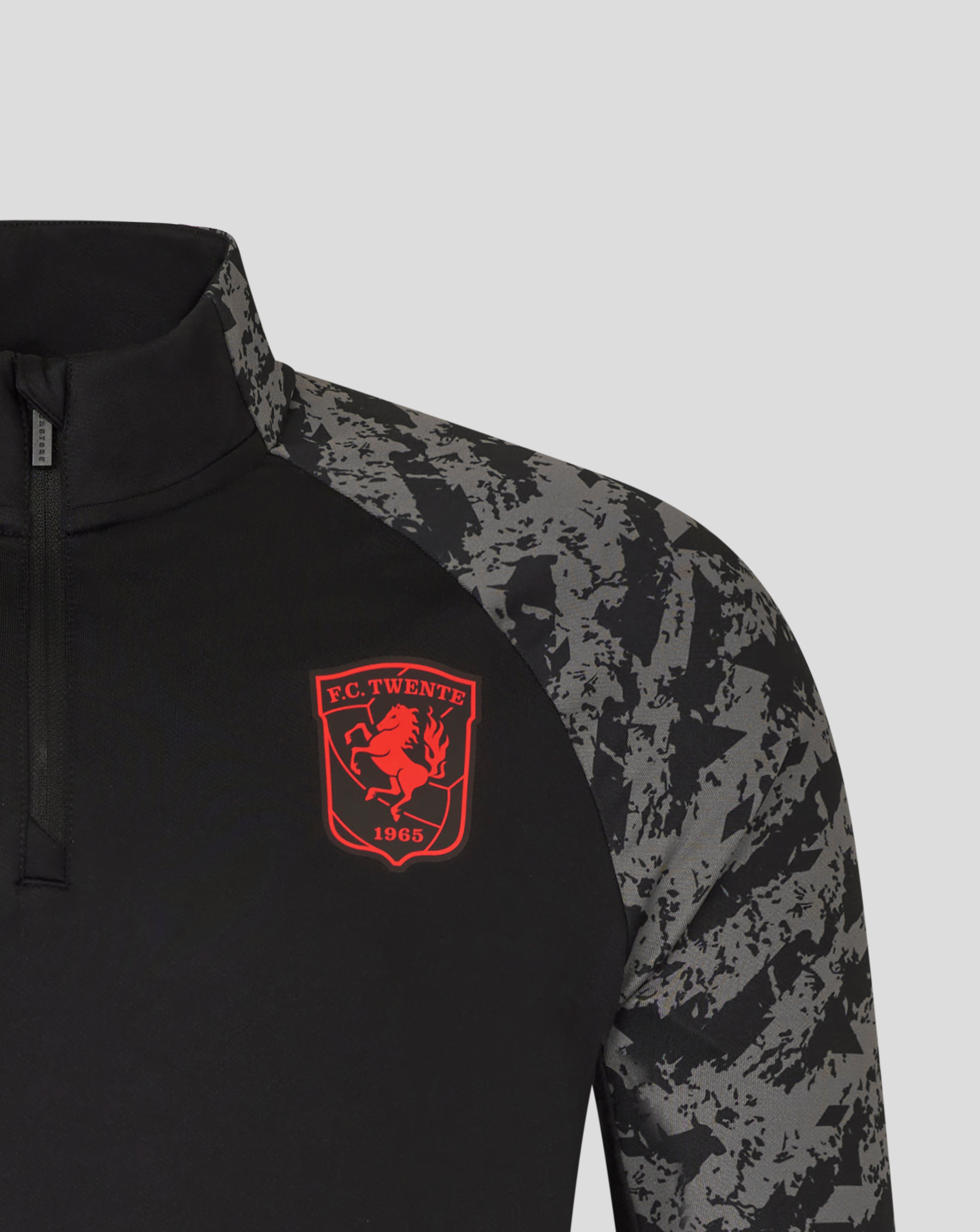 FC TWENTE PERFORMANCE MIDLAYER TOP 25/26 - MANNEN - ZWART