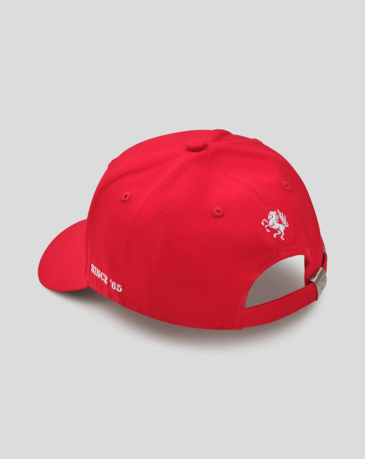 Rear view of red FC Twente cap with adjustable strap and small white crest on the side