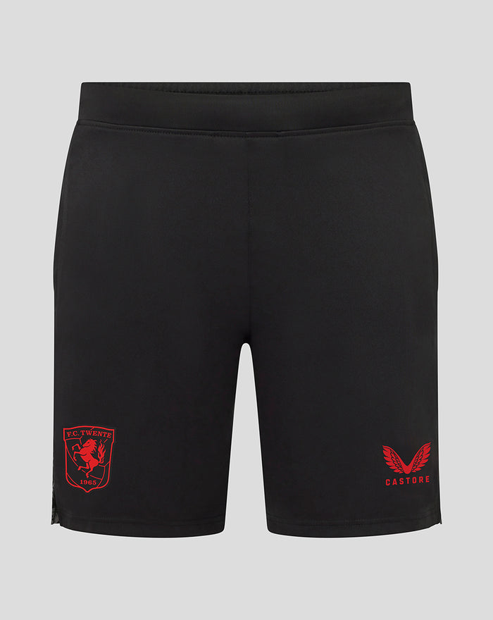 Zwarte FC Twente korte broek met rode clubbadge op het linkerbeen en Castore logo op het rechterbeen